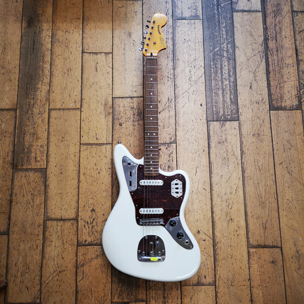 Squier Vintage Modified Jaguar Pre-Owned – folkiesmusic