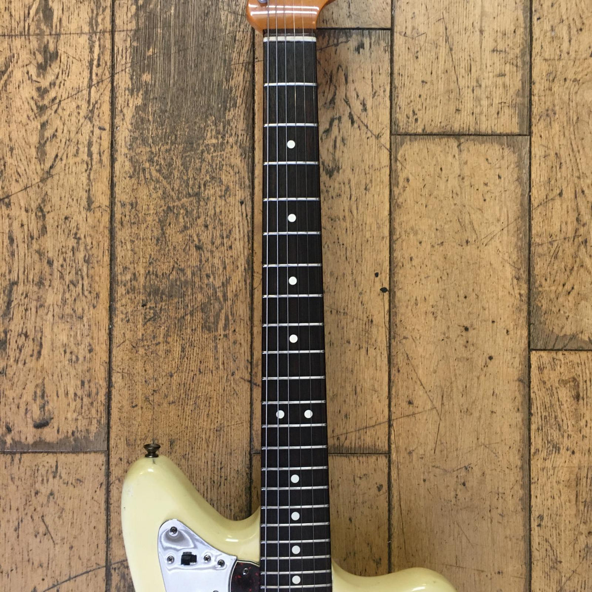 ギター Fender american vintage '62 Jaguar Fender American Vintage '62 Jaguar | Reverb UK