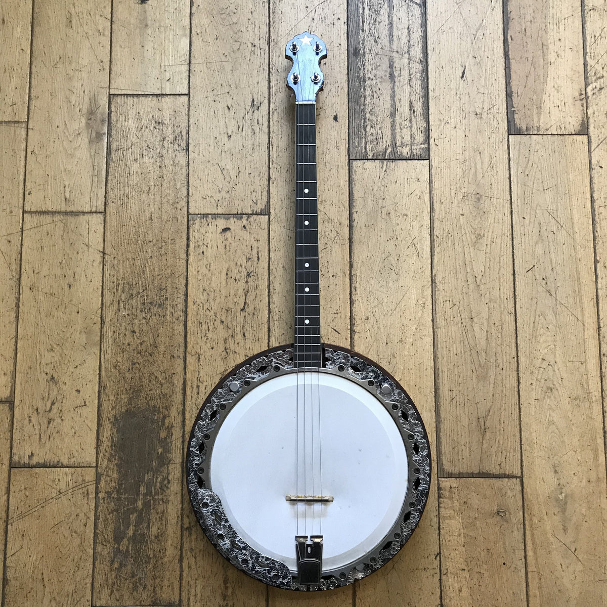 Framus deals tenor banjo